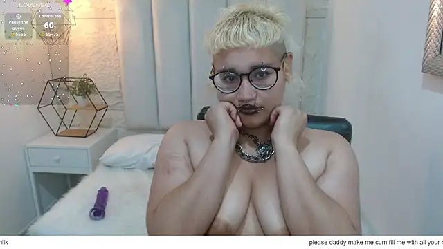 Chatroom XXX en direct de Echypyon_