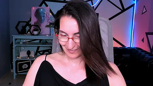 UnaTerran Live XXX chat