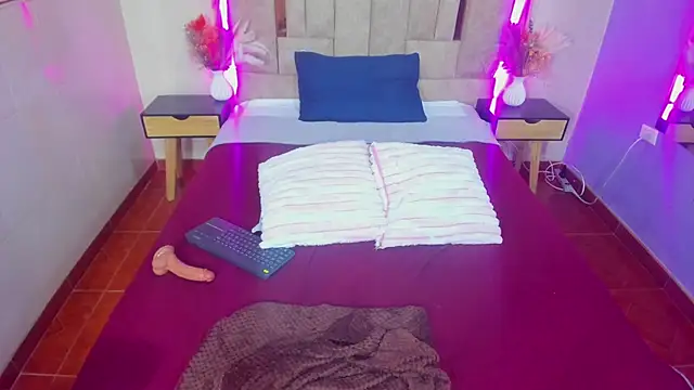 Kaidy_wish1's Live XXX Chat