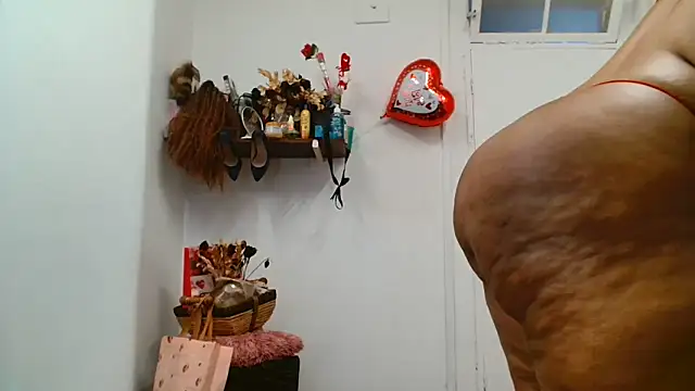 Chatroom XXX en direct de xTALLSEXYBUMx