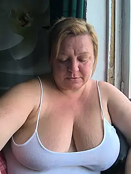 Chatroom XXX en direct de jusichka
