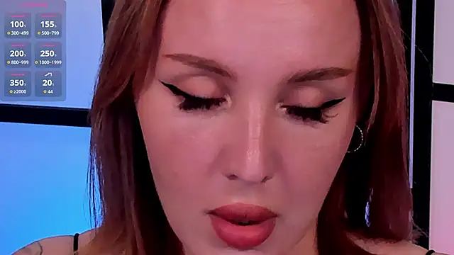 LianaFord: онлайн-секс-чат