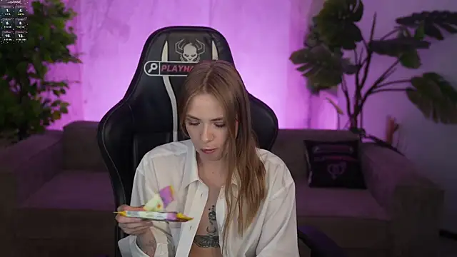 Angy_Netaln Webbikameraesitys