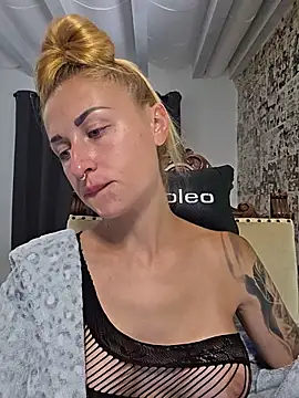 kylie_blck élő XXX-chatje