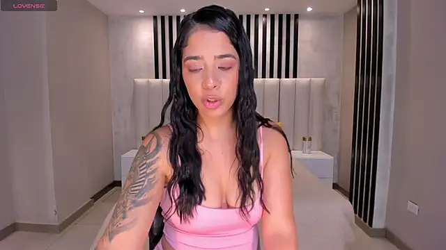 LucyCarter1 现场XXX聊天