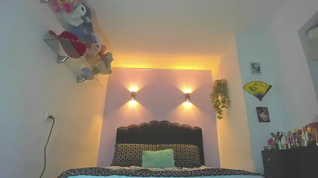 Sofia_Clauss_ Obrolan Langsung XXX