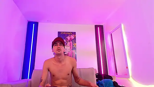 Pokazy przed kamerką – PharaohHeat_
