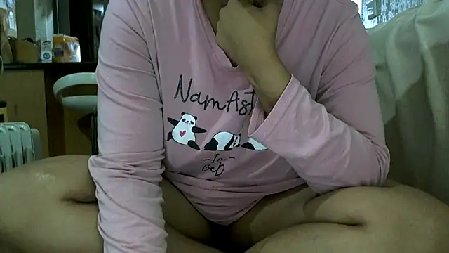 NewBeginnings8's Live XXX Chat