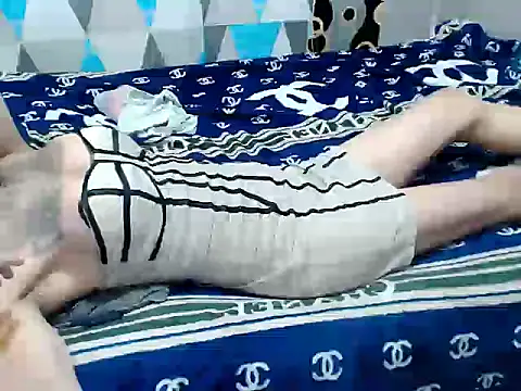Trish_CurveCock 现场XXX聊天