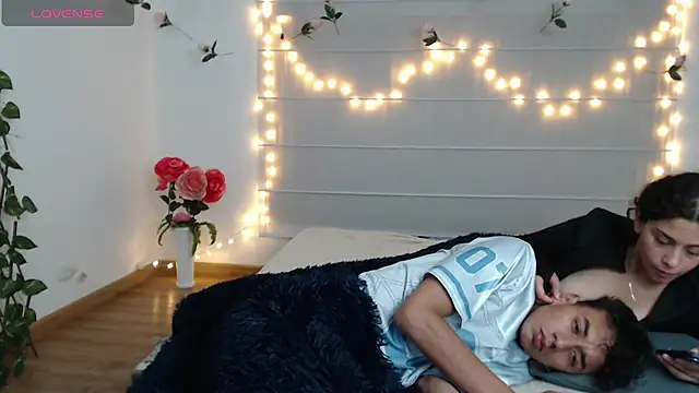 Sarabubbie 라이브 XXX 채팅