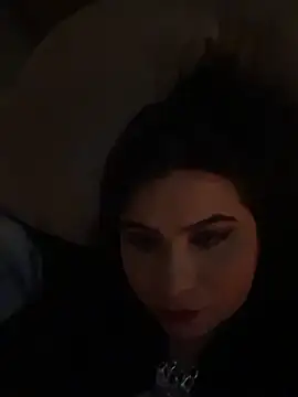 Chat +18 de HellenaTinoco ao vivo