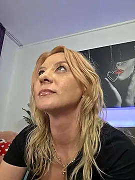 KaylinJan Live XXX Chat