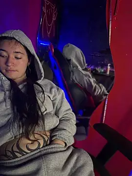 XXX chat uživo modela Sophie_LS