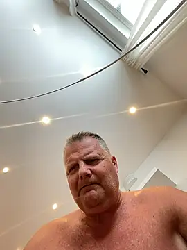 Chat +18 de The_Oldbull ao vivo