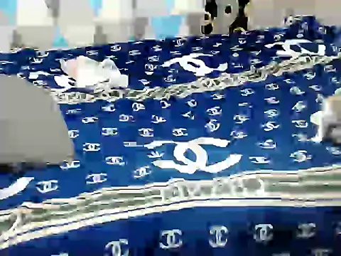 Chat XXX Live Trish_CurveCock