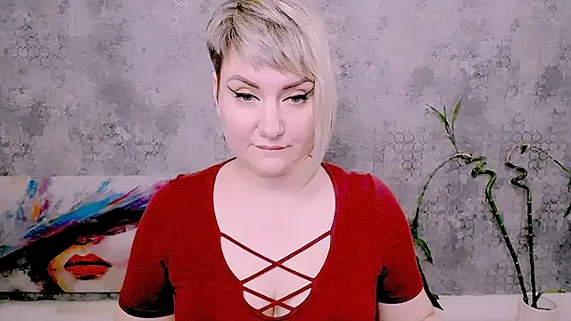 Djullia's Live XXX Chat