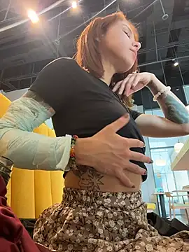 Chat XXX ao vivo de RosieSecret