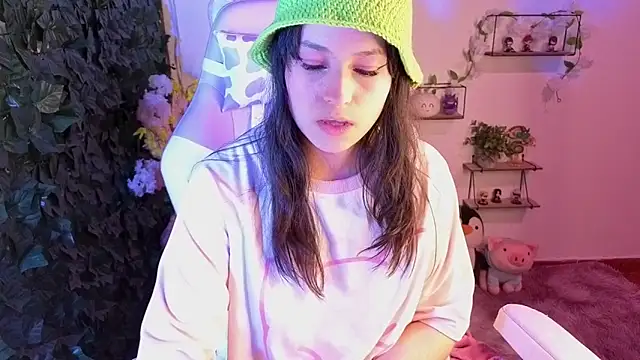 Eymmy_24's Live XXX Chat