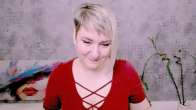 Онлайн чат XXX Djullia