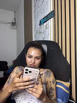 Kate_99 Obrolan Langsung XXX