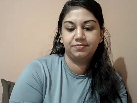 bellachow10's Live XXX Chat