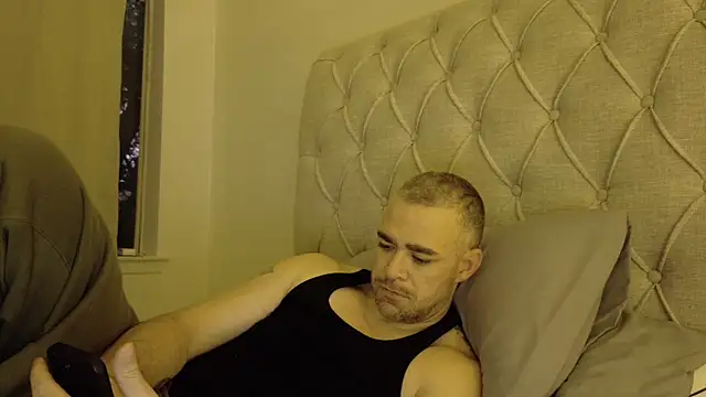 Dallasbest214 webkamerás műsora