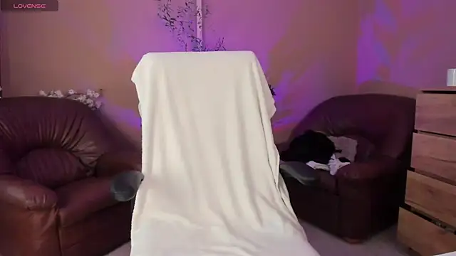 KaylaLaine 라이브 XXX 채팅