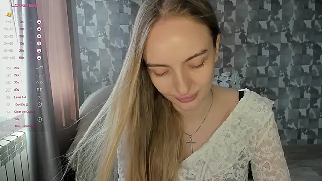 XXX chat uživo modela A_delina