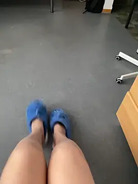 LoveNBloom Live XXX-Chat