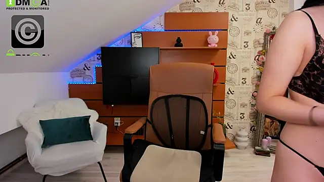 EmillyTaylor live XXX chat