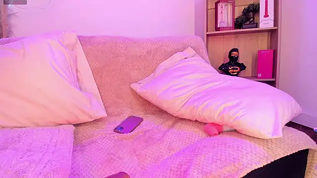 XXX chat uživo modela Tylla__