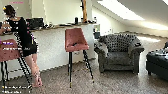 Bloody_Diamond élő XXX-chatje