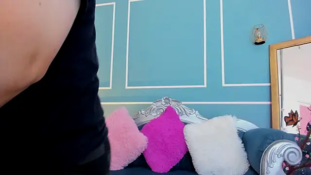 TaraTaylorr's Live XXX Chat