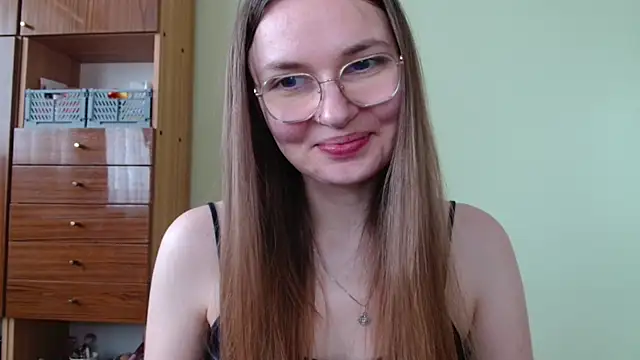 LooveELLYx Adlı Modelin Canlı XXX Sohbeti
