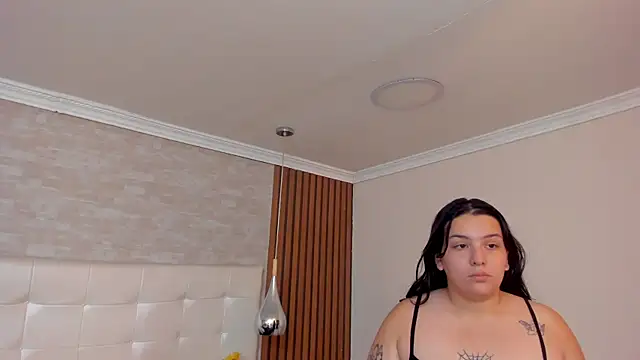 dafne_and_erick_ Adlı Modelin Canlı XXX Sohbeti