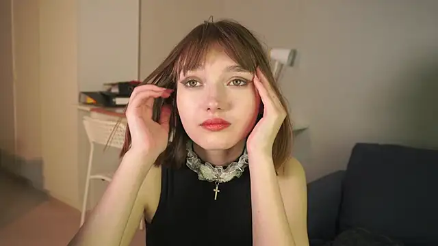 Leyla_crsh Chat XXX in diretta