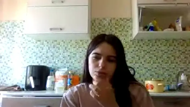 Онлайн чат XXX KikiAmino