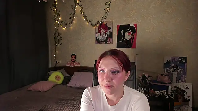Love_is_Lola Live XXX Chat