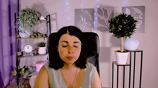 MartaEdams Chat XXX in diretta