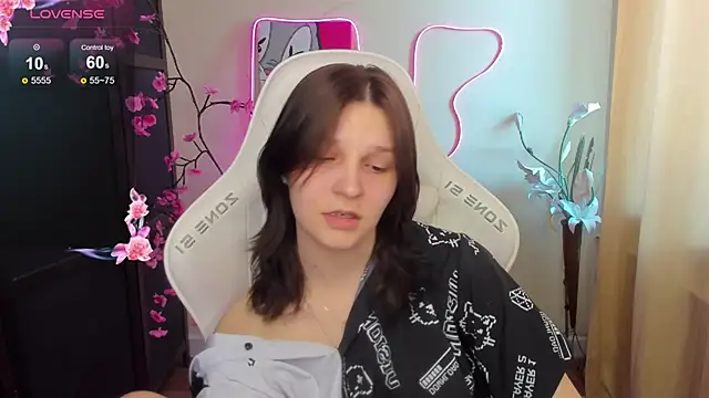 צ'אט XXX בשידור חי של AudreyyKim
