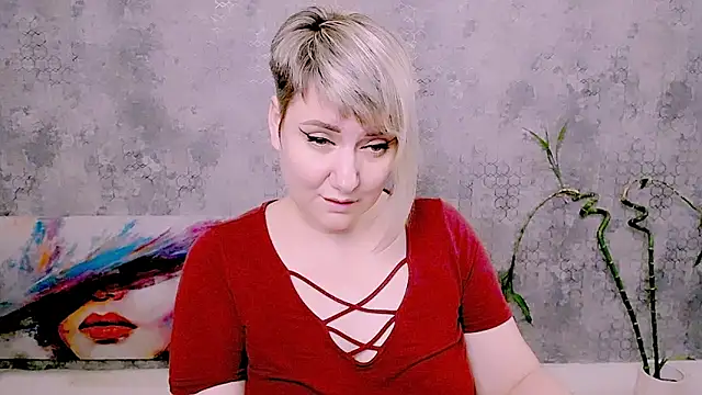 Онлайн чат XXX Djullia