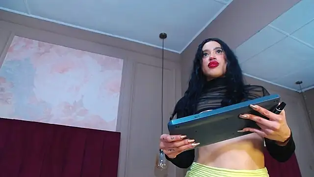 GiaTegel Chat XXX live