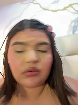 Chat +18 de Lia_sexx ao vivo