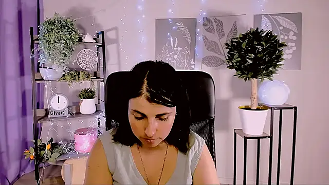 Chat +18 de MartaEdams ao vivo