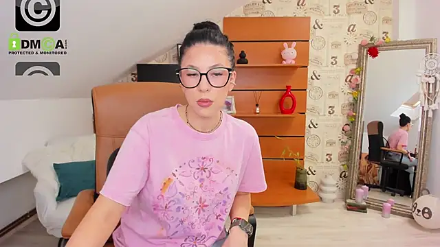 Chat XXX ao vivo de EmillyTaylor