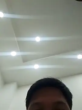 Pandak00 লাইভ XXX চ্যাট