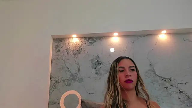 צ'אט XXX בשידור חי של julietha03