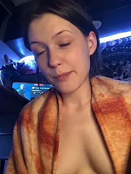 Lilactease élő XXX-chatje