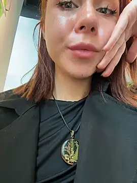 XXX chat uživo modela RosieSecret