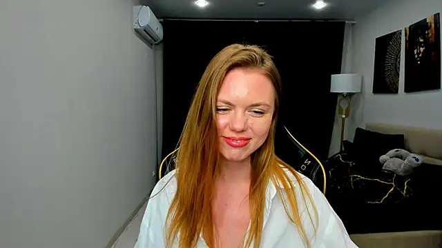 Chat +18 de Strawberrye ao vivo